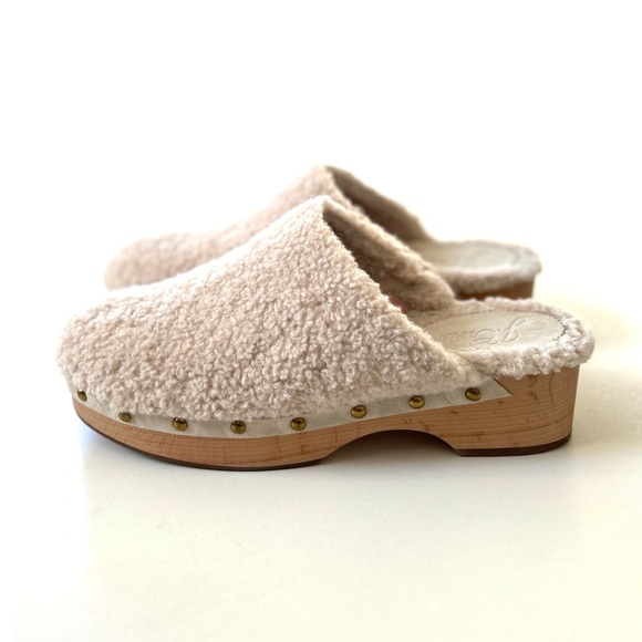 J. Crew Ivory White Sherpa Faux Fur Wood Platform Studded Slip-On Clogs - Picture 5 of 10